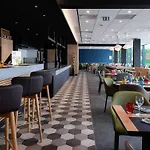 Novotel Cote De Nacre Hotel Caen
