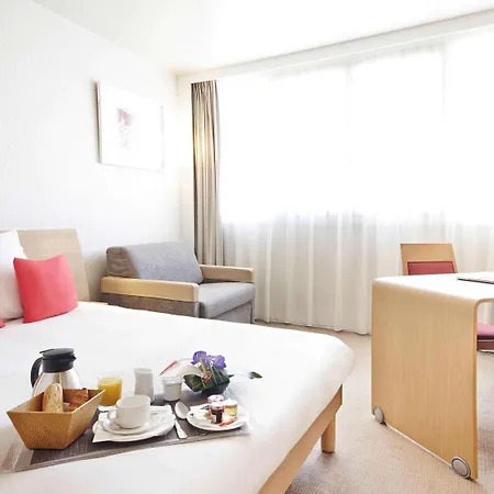 Hotel Novotel Cote De Nacre Caen