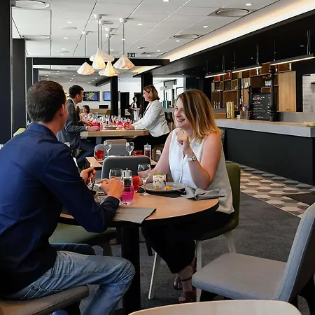 Hotel Novotel Cote De Nacre 4*