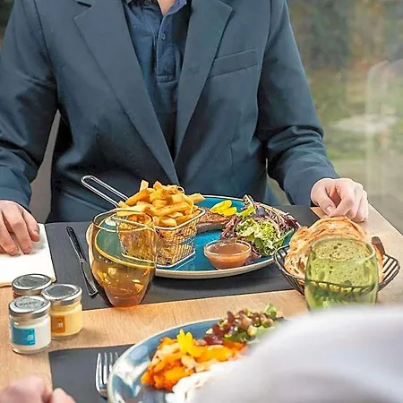 Novotel Cote De Nacre Szálloda 4*