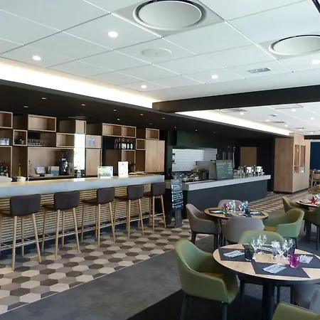 Novotel Cote De Nacre Hotel 4*