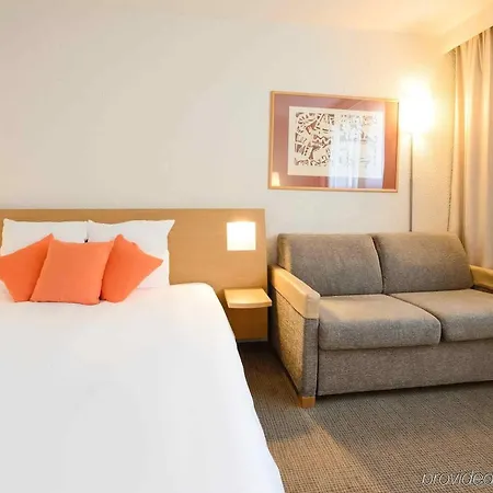 Novotel Côte De Nacre Hotel